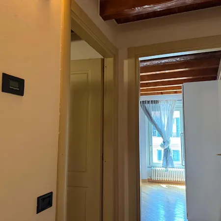 Houseberg Quarenghi Sx * 베르가모